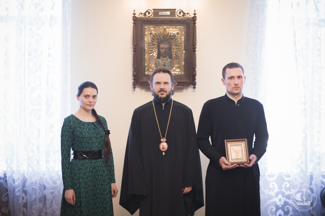 Архиепископ Амвросий благословил учащихся Духовной академии на супружество