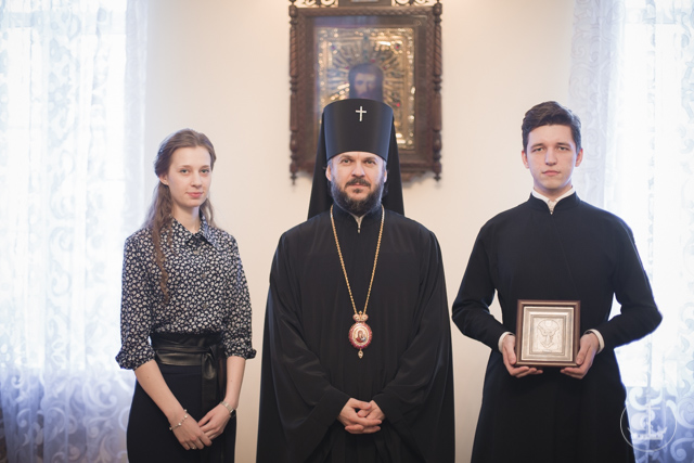 Архиепископ Амвросий благословил учащихся Духовной академии на супружество