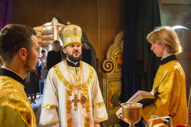 Студенты Санкт-Петербургской духовной академии посетили святыни и достопримечательности Франции