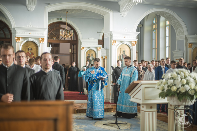 Санкт-Петербургская духовная академия молилась за первым в новом учебном году общим богослужением