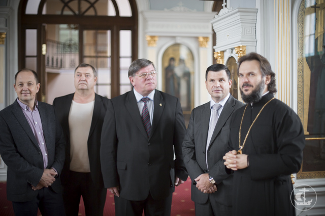 Архиепископ Амвросий встретился с руководителем и сотрудниками ОВЦС РСЕХБ