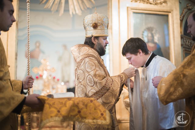 Архиепископ Амвросий рукоположил в диакона студента бакалавриата Духовной Академии