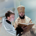 Архиепископ Амвросий совершил воскресные богослужения в академическом храме