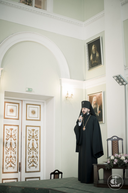 В стенах Духовной Академии прошла встреча с Ольгой Николаевной Куликовской-Романовой