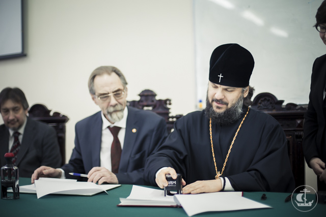 Институт лингвистических исследований и Санкт-Петербургская Духовная Академия заключили договор о сотрудничестве