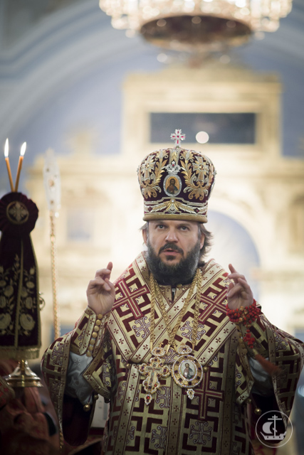 Накануне дня Новомучеников и Исповедников российских в трех академических храмах совершено всенощное бдение