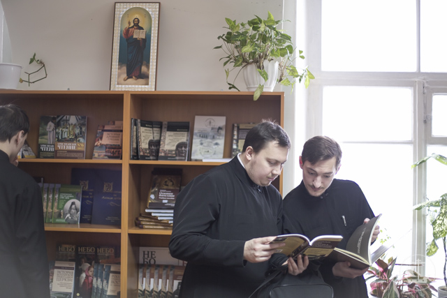 В книжной гостиной Духовной Академии открылся «Византийский кабинет»