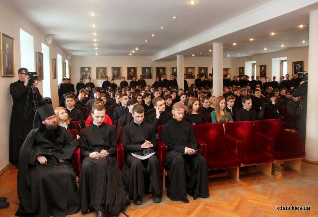 Студенты Духовной Академии приняли участие в VII конференции Киевских духовных школ  «Студенческая наука в духовной школе»