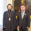 Епископ Амвросий вручил В.А. Луневу орден Русской Православной Церкви