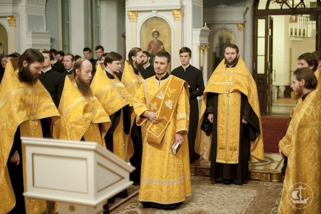 В Санкт-Петербургской духовной академии по случаю пятилетия интронизации Святейшего Патриарха Кирилла совершен благодарственный молебен
