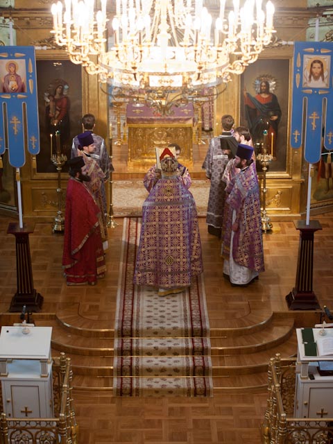В Неделю 2-ю Великого поста в академическом храме была совершена Божественная литургия