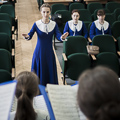 Студентки Регентского отделения сдали экзамен по дирижированию хором 
