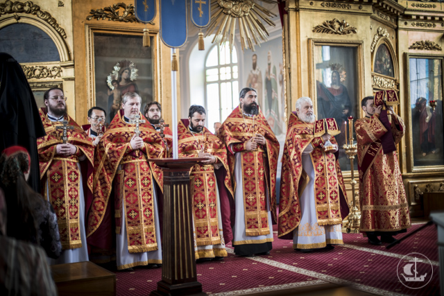 За Литургией в академическом храме молились гости из Черногории