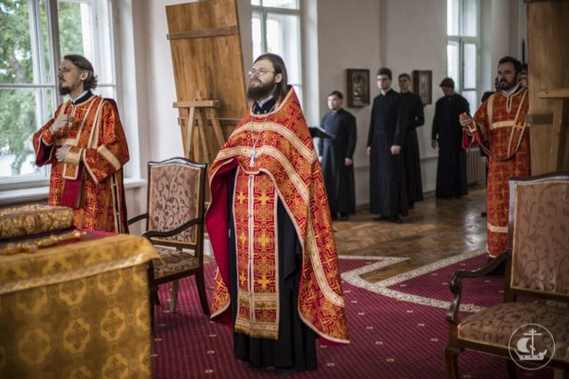 За Литургией в академическом храме молились гости из Черногории