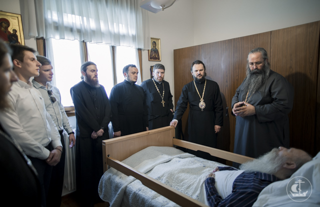 Делегация Духовной Академии молилась на монашеском постриге в обители св. Дионисия Олимпийского (Греция)