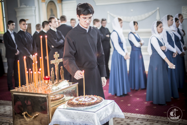В Санкт-Петербургской Духовной Академии молитвенно почтили память митрополита Никодима (Ротова). 