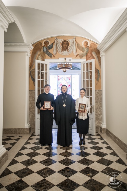 Архиепископ Амвросий благословил на брак учащихся Духовной Академии