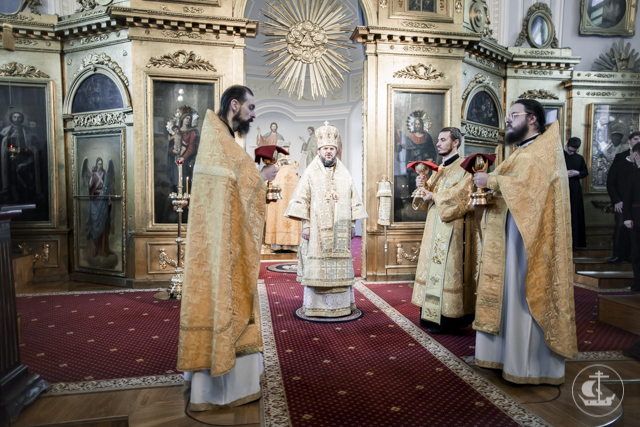 В день памяти апостола Филиппа архиепископ Амвросий совершил диаконскую хиротонию