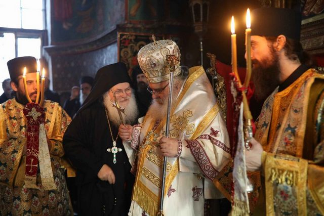Архиепископ Амвросий совершил паломническую поездку на Афон