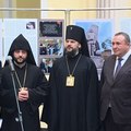 Архиепископ Амвросий принял участие в открытии выставки «Девять лет – девять стран … и сотни добрых историй»