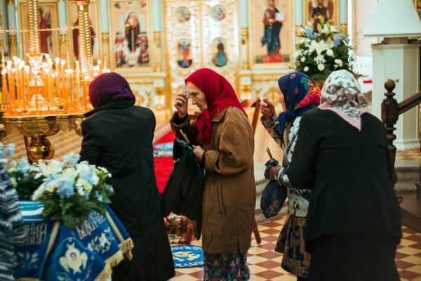 Протоиерей Димитрий Климов: «Чрезмерная официозность Церкви убивает ее дух»