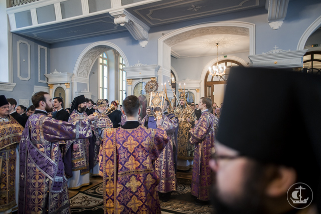 В Неделю святителя Григория Паламы архиепископ Амвросий совершил священническую хиротонию