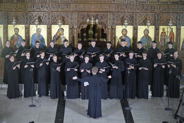 Архиепископ Амвросий: «Мы здесь ради Пресвятой Богородицы». Мужской хор Академии дал концерт на Кипре