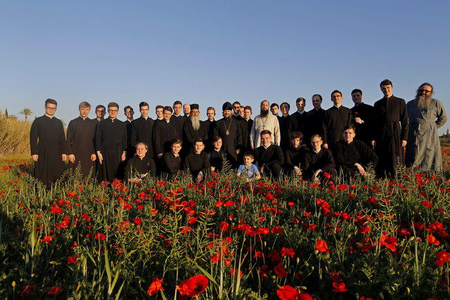 Архиепископ Амвросий и мужской хор Духовной Академии посетили святыни Кипра