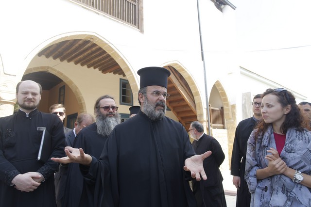 Архиепископ Петергофский Амвросий и студенты духовной академии встретились с блаженнейшим архиепископом Кипрским Хризостомом и посетили Кипрский богословский факультет