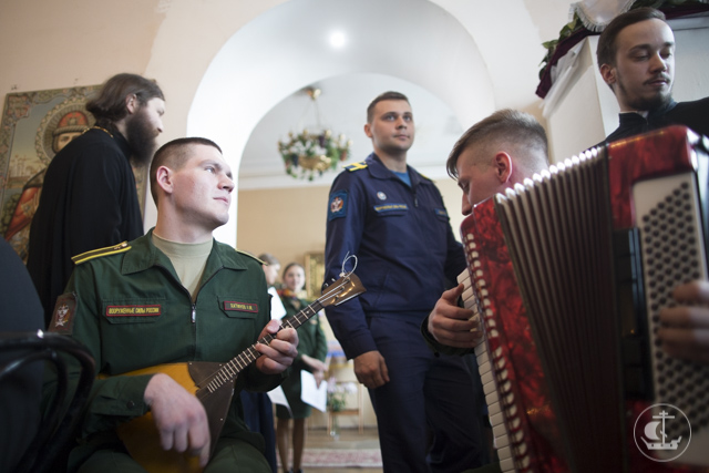 Община храма Военно-медицинской Академии молитвенно отметила память святого Лазаря