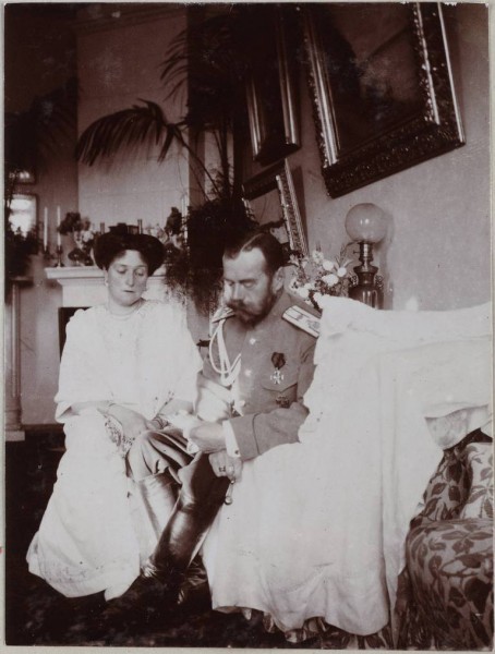 Жизнь императора Николая II в фотографиях