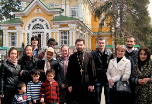 Священник из Казахстана: Турки привезли меня в горы и заставили искать клад