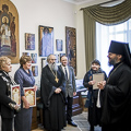 Архиепископ Амвросий наградил сотрудников Российской национальной библиотеки за сотрудничество