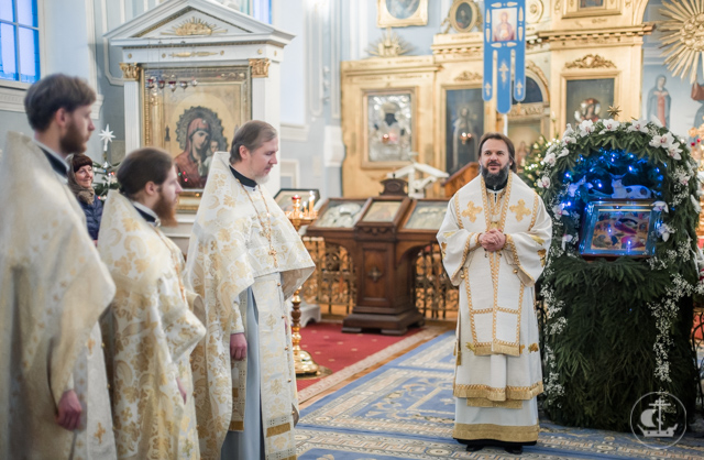 Архиепископ Амвросий совершил Литургию в день Собора Пресвятой Богородицы (+ВИДЕО)