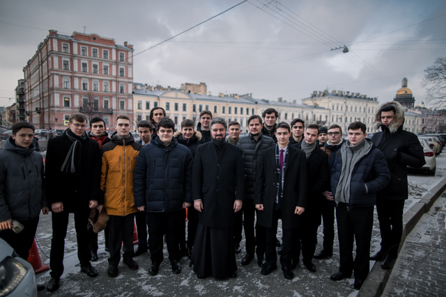 Воспитанники Духовной Академии посетили с экскурсией Юсуповский дворец