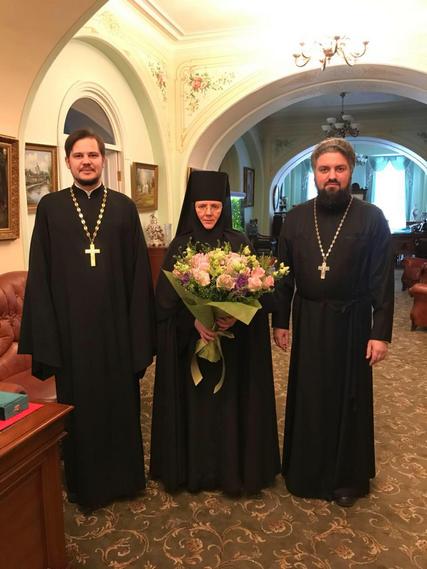 Архиепископ Амвросий поздравил настоятельницу Иоанновского монастыря с Днем рождения