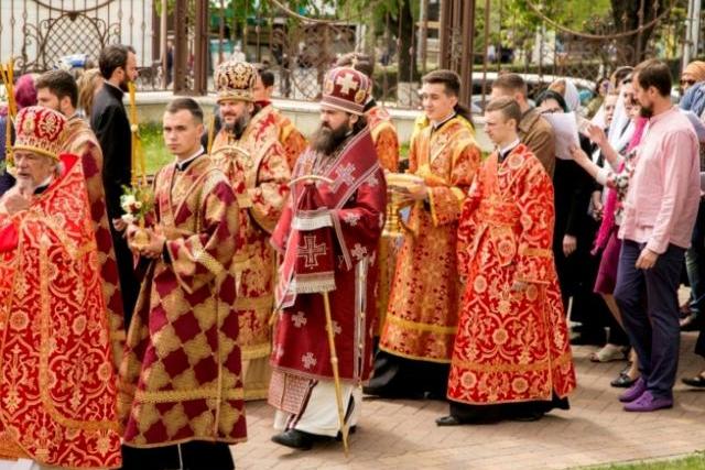 Архиепископ Амвросий принял участие в престольных торжествах кафедрального Спасского собора Пятигорска