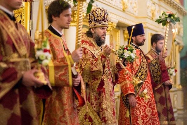 Архиепископ Амвросий принял участие в престольных торжествах кафедрального Спасского собора Пятигорска