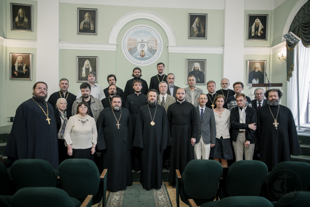 Два аспиранта Духовной Академии защитили кандидатские диссертации