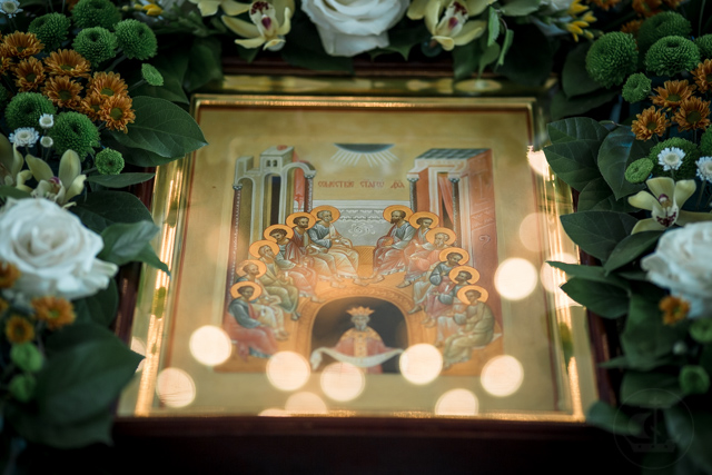 В праздник Святой Троицы два студента Духовной Академии приняли священный сан
