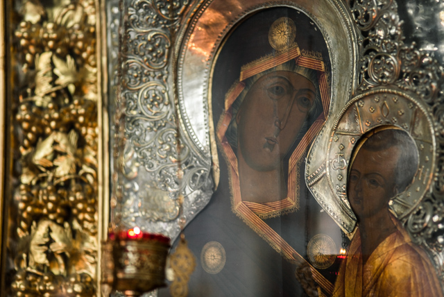 Архиепископ Амвросий совершил Литургию в день памяти Тихвинской иконы Божией Матери