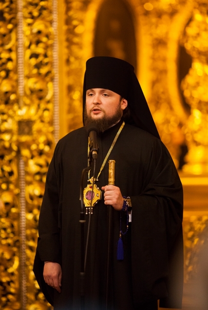 Ректор Духовной Академии молился перед Смоленским образом Пресвятой Богородицы