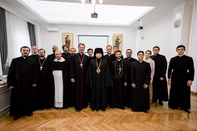 Участники Летнего института для представителей Римско-Католической Церкви посетили Духовную Академию