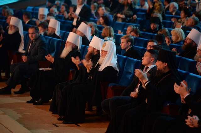 Епископ Серафим участвовал в открытии Всемирного русского народного собора