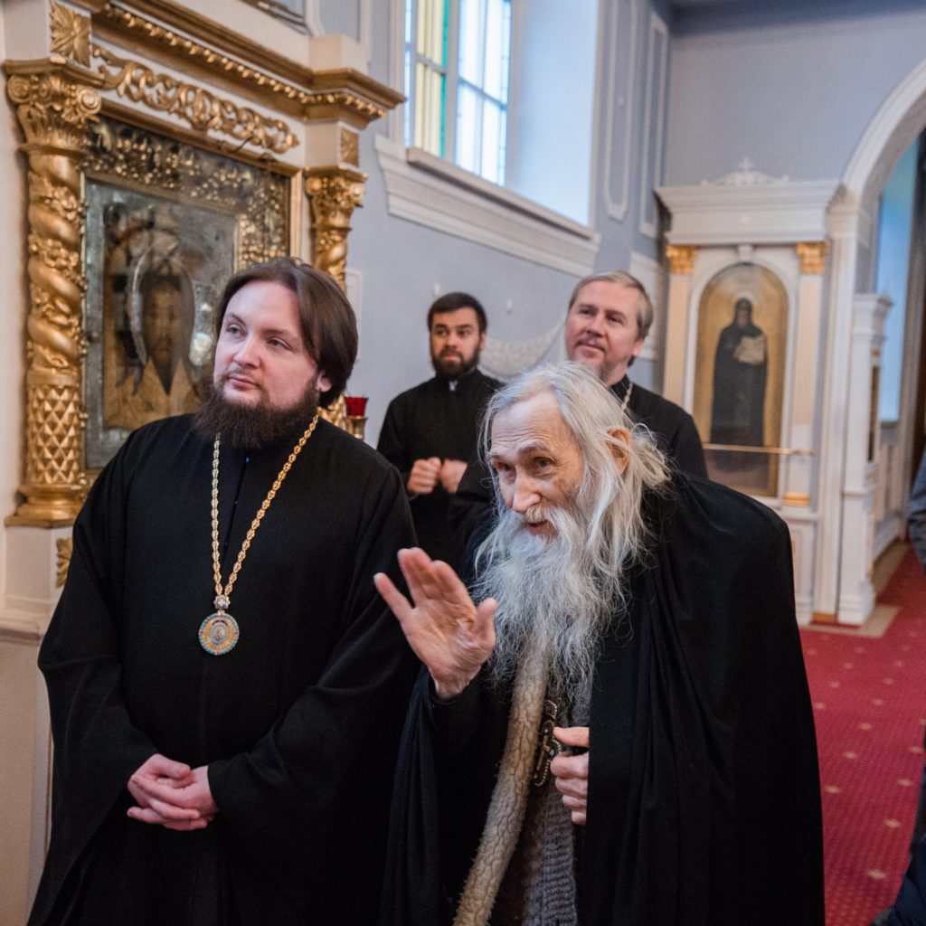 Отец илий сейчас. Духовник Патриарха Схиархимандрит Илий. Илийя Ноздрев духовник. Батюшка Илий Ноздрин. Илийя Ноздрев духовник Патриарха.