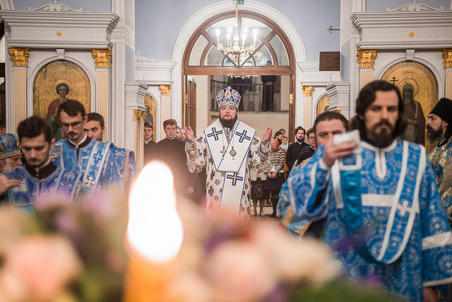 День Матери мира. Академия молитвенно встретила праздник иконы «Знамение»